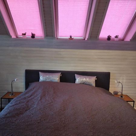 Ferienwohnung "Kunterbunt" Mit Burgblick Und Dachterrasse Monschau Eksteriør billede