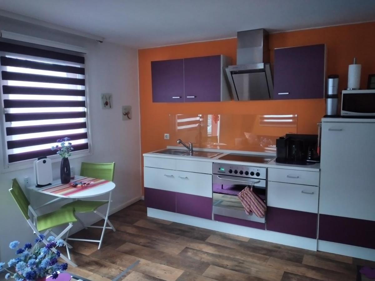 Ferienwohnung "Kunterbunt" Mit Burgblick Und Dachterrasse Monschau Eksteriør billede