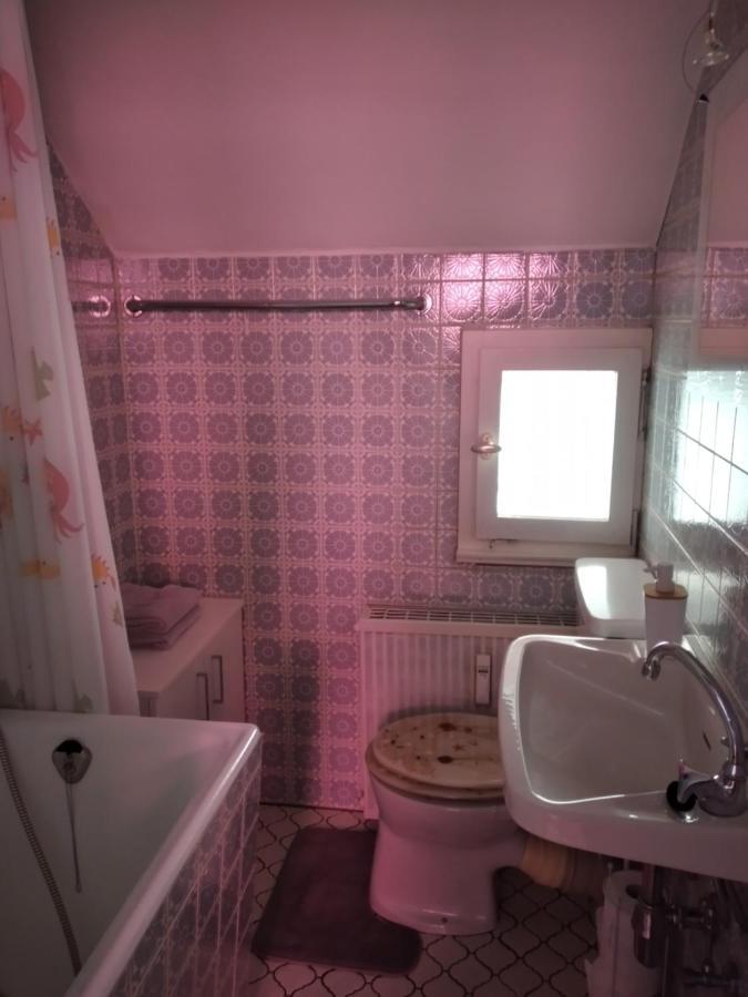 Ferienwohnung "Kunterbunt" Mit Burgblick Und Dachterrasse Monschau Eksteriør billede