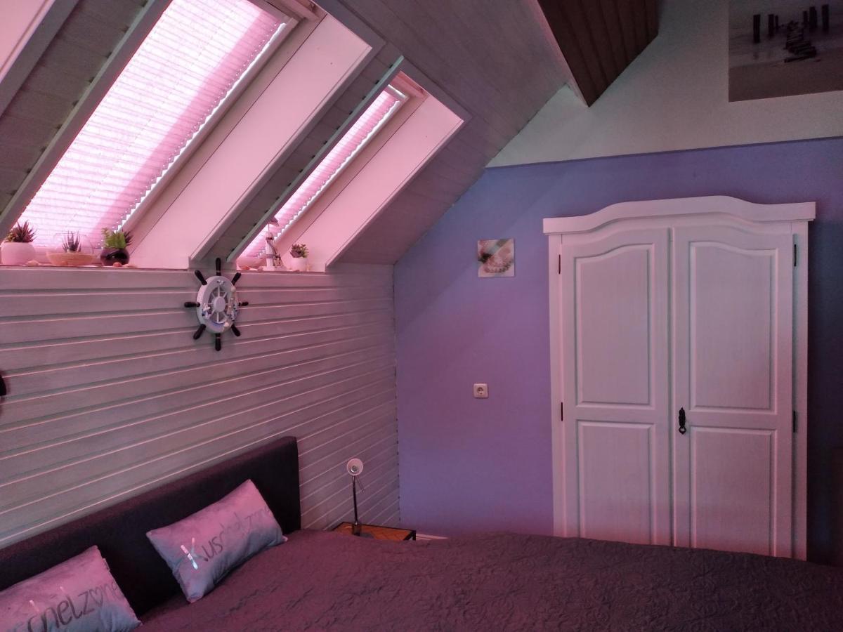 Ferienwohnung "Kunterbunt" Mit Burgblick Und Dachterrasse Monschau Eksteriør billede